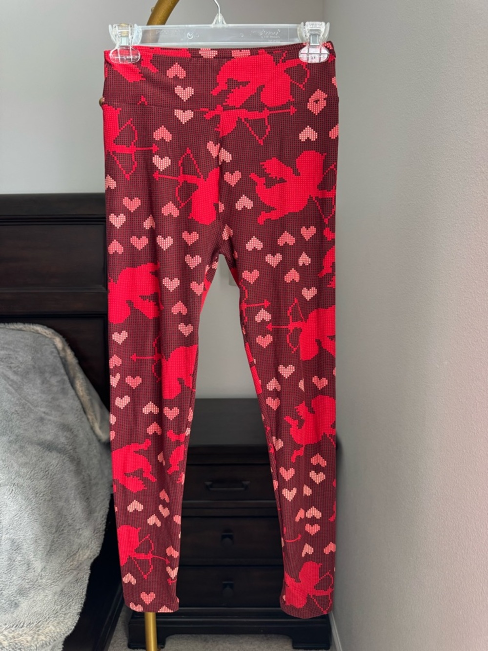 LuLaRoe Red & Pink Cupid Heart  Leggings - One Size